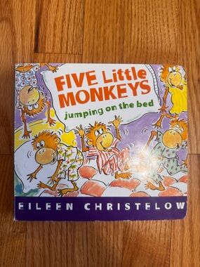 Five Little Monkeys Jumping on the Bed - Kid board book